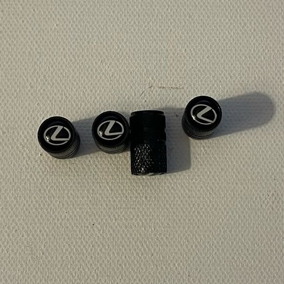 Lexus logo valve Stem caps in Black set of 4 NWT - Picture 1 of 4